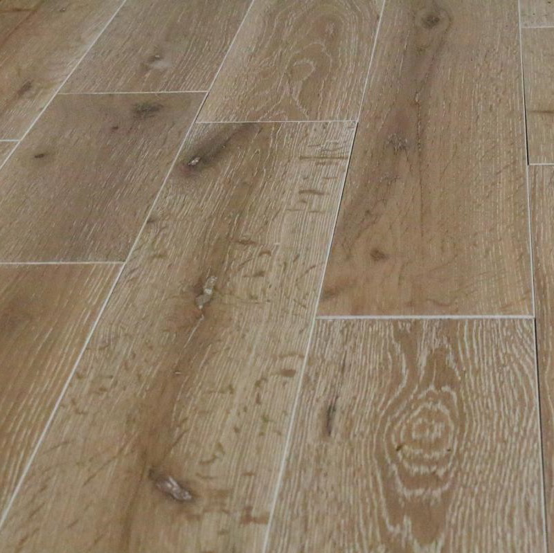 Product for parquet<br />
Tannic Wood
